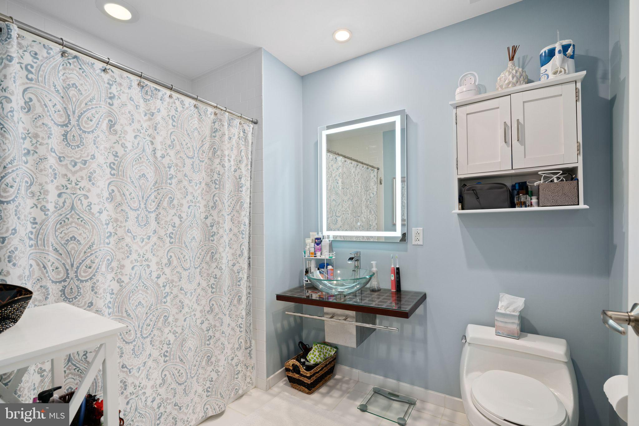 1352 SOUTH STREET 00 208