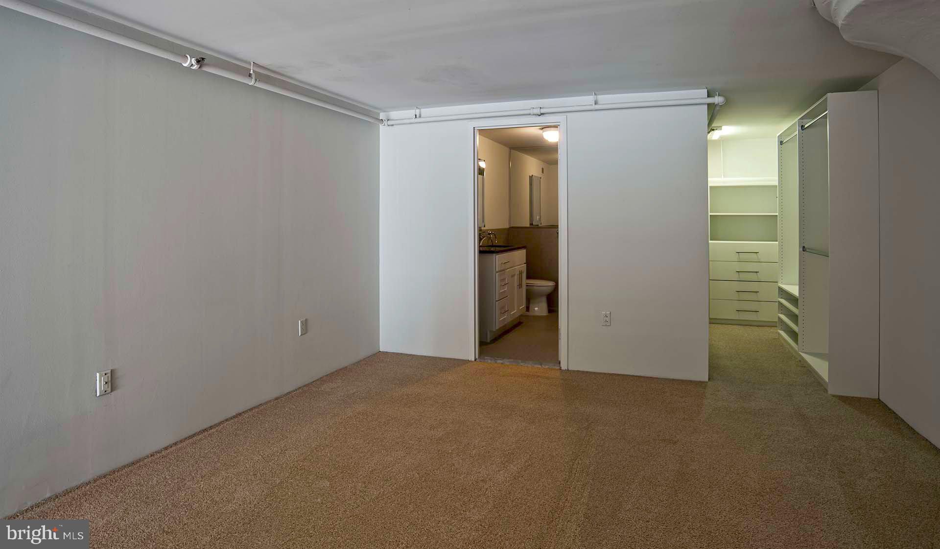 2300 WALNUT STREET 0B-522