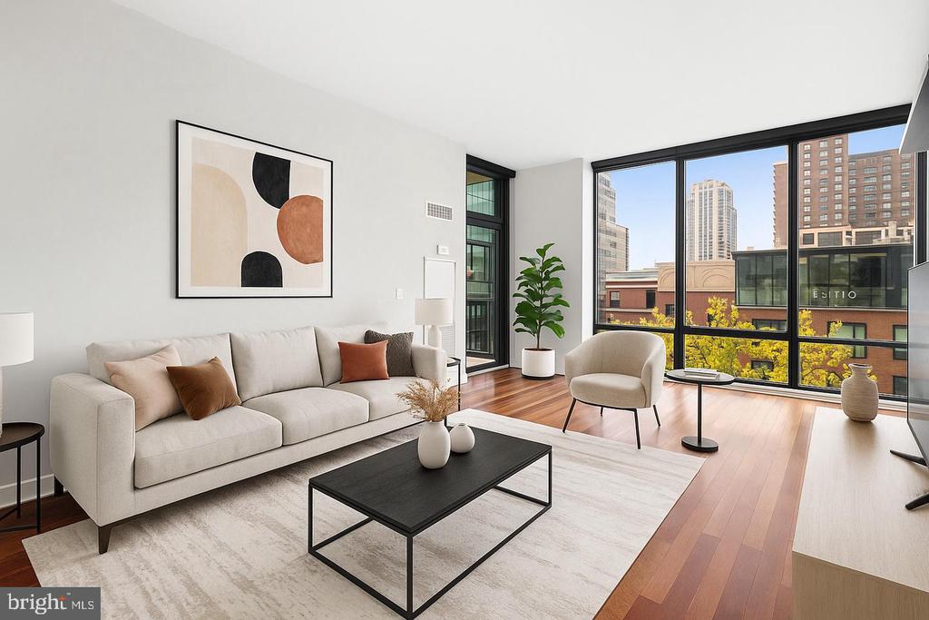 2101 MARKET STREET 305