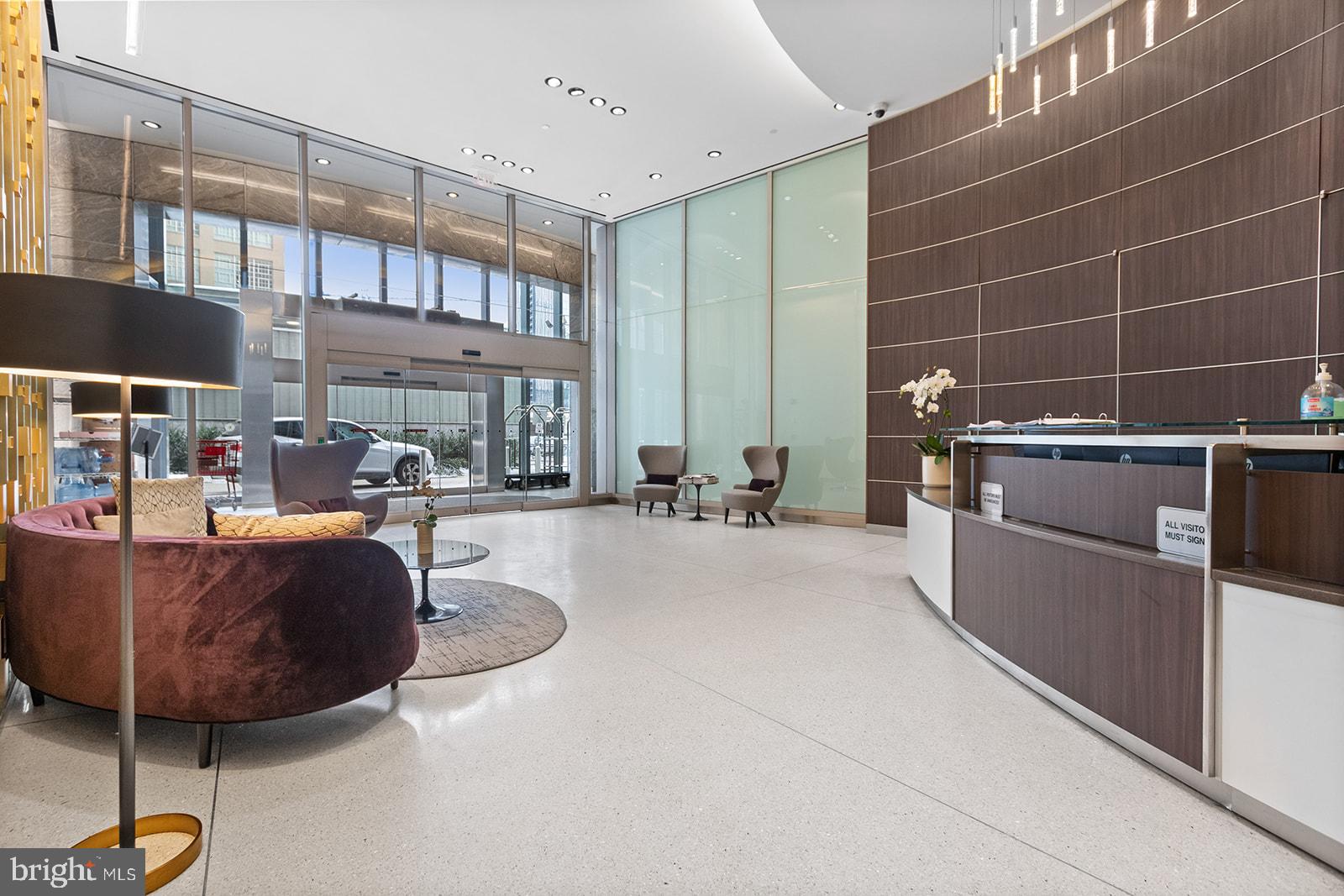 2101 MARKET STREET 305