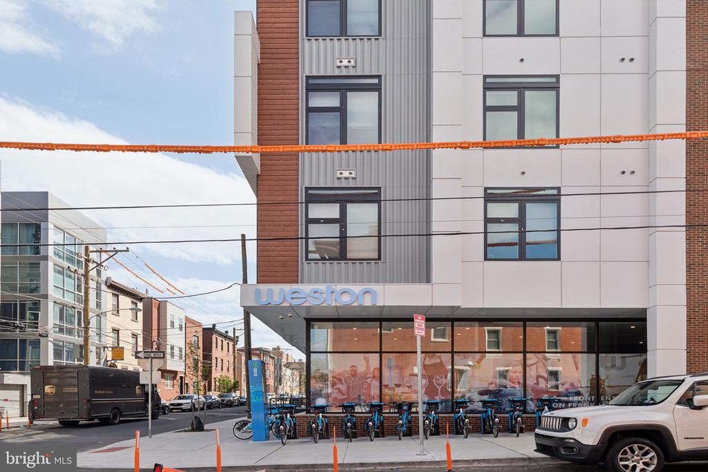 720 W THOMPSON STREET 1B-615