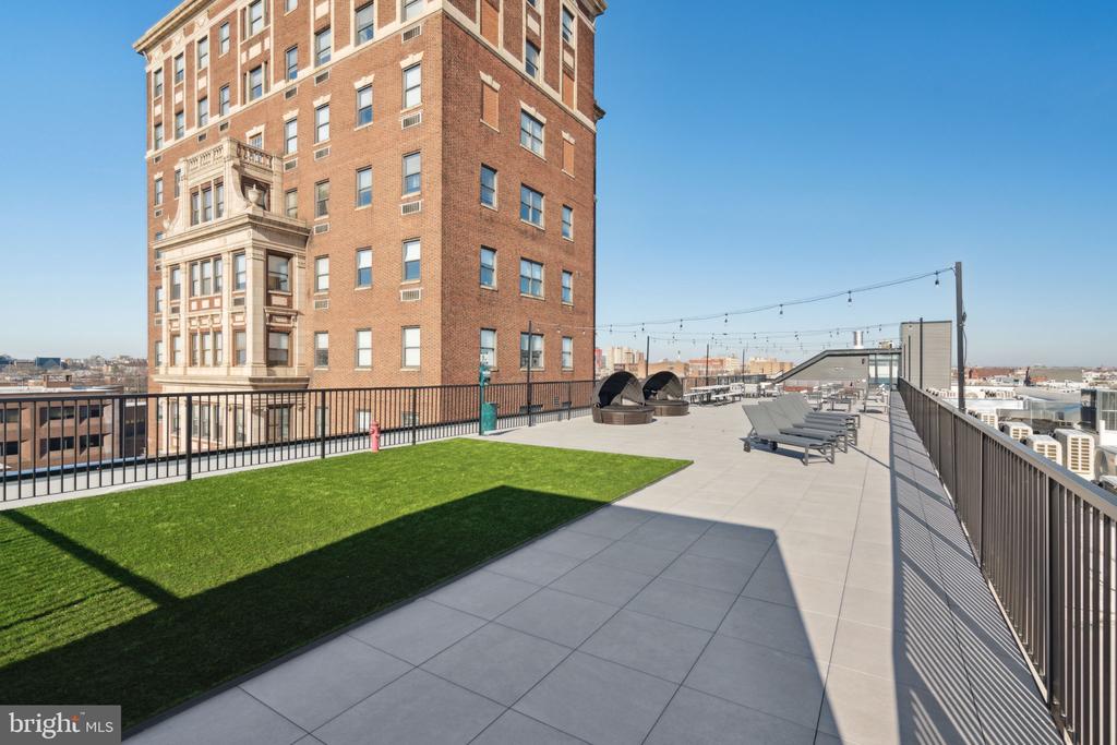 720 W THOMPSON STREET 1B-615