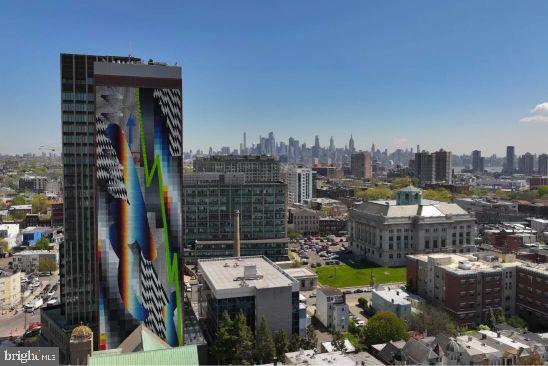 1700 N FRONT STREET 1B-219