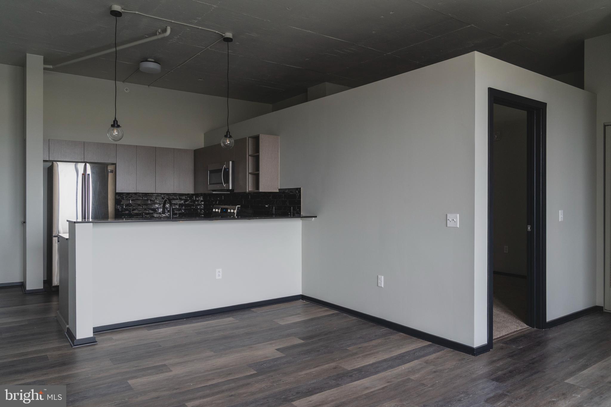 1600 W GIRARD AVENUE 0B-217