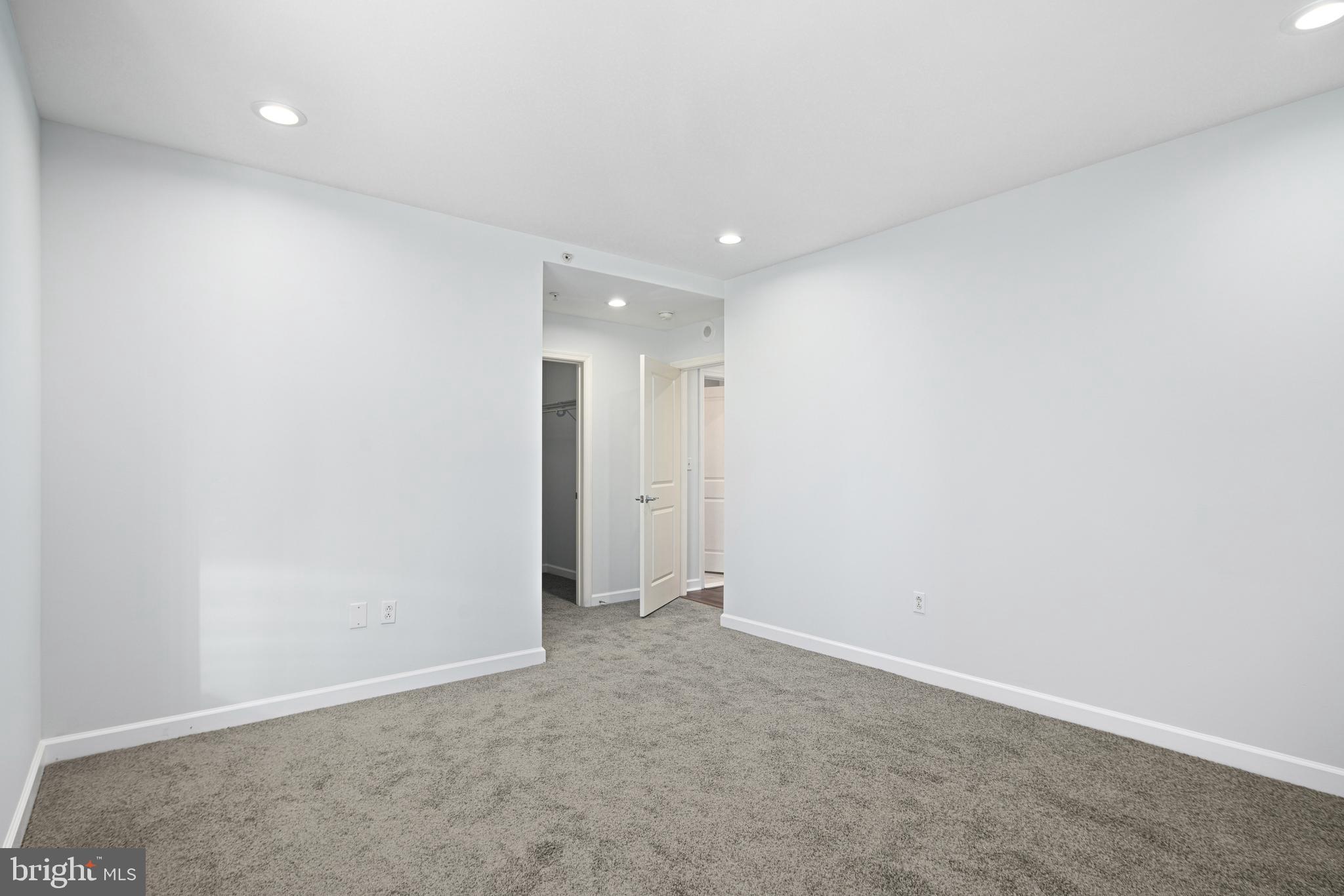 901 N PENN STREET F307