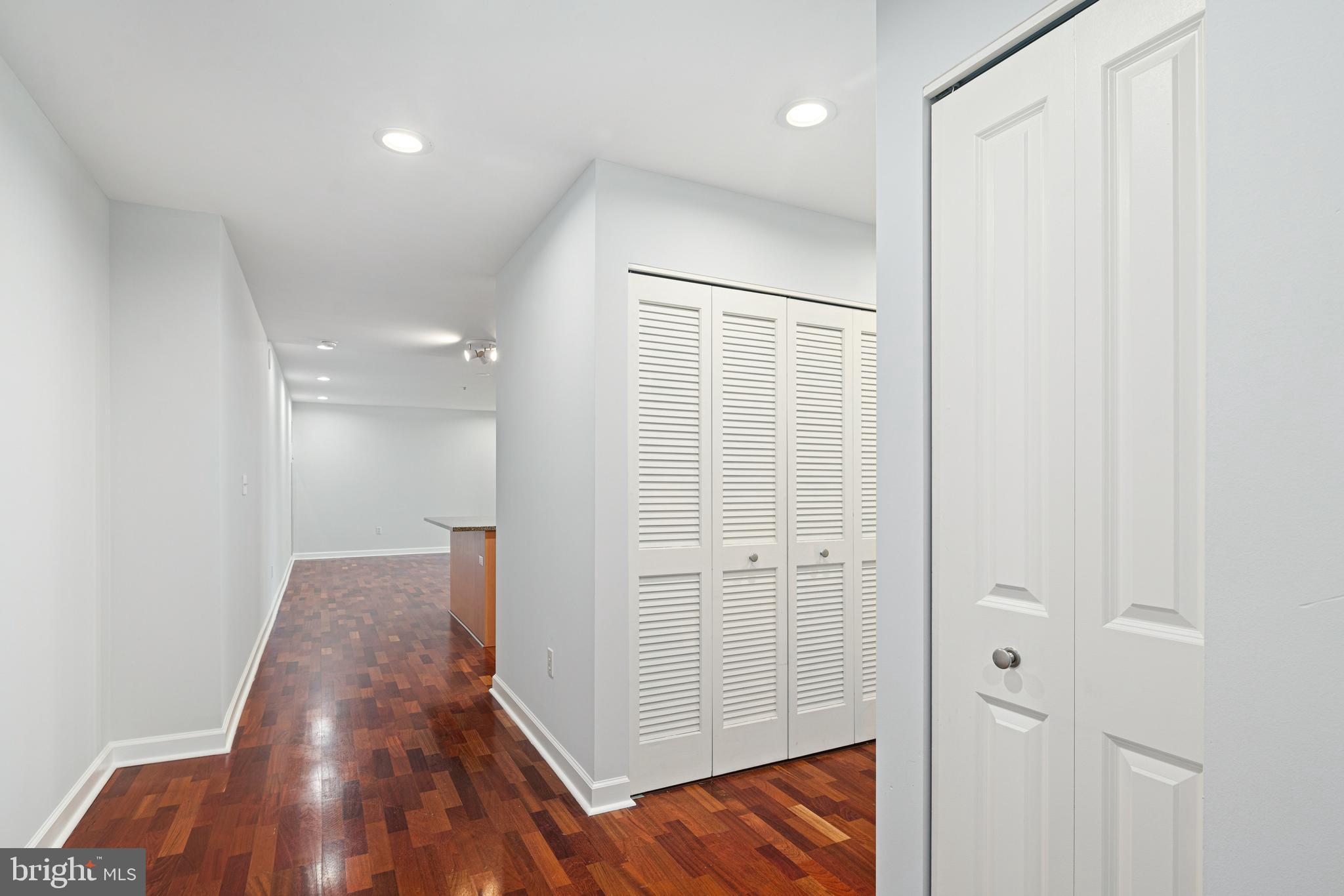 901 N PENN STREET F307