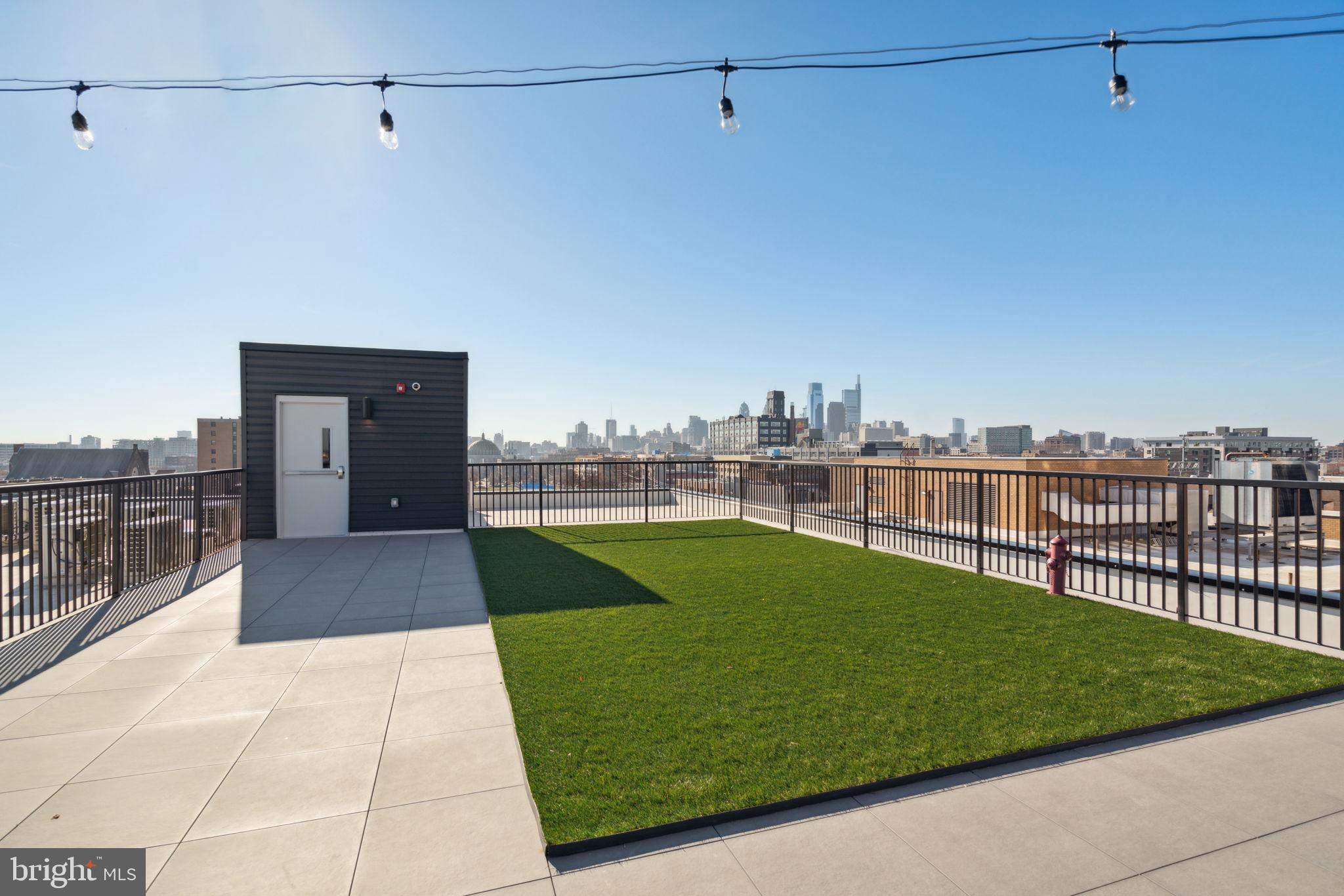 720 W THOMPSON STREET 1B-312