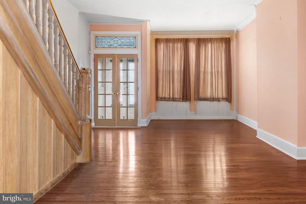 650 N 52ND STREET