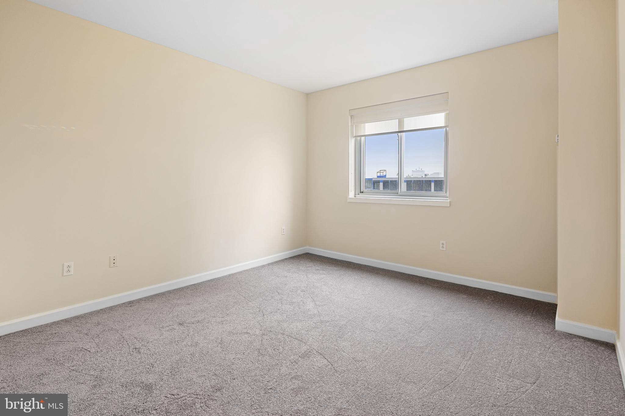 901 N PENN STREET F810