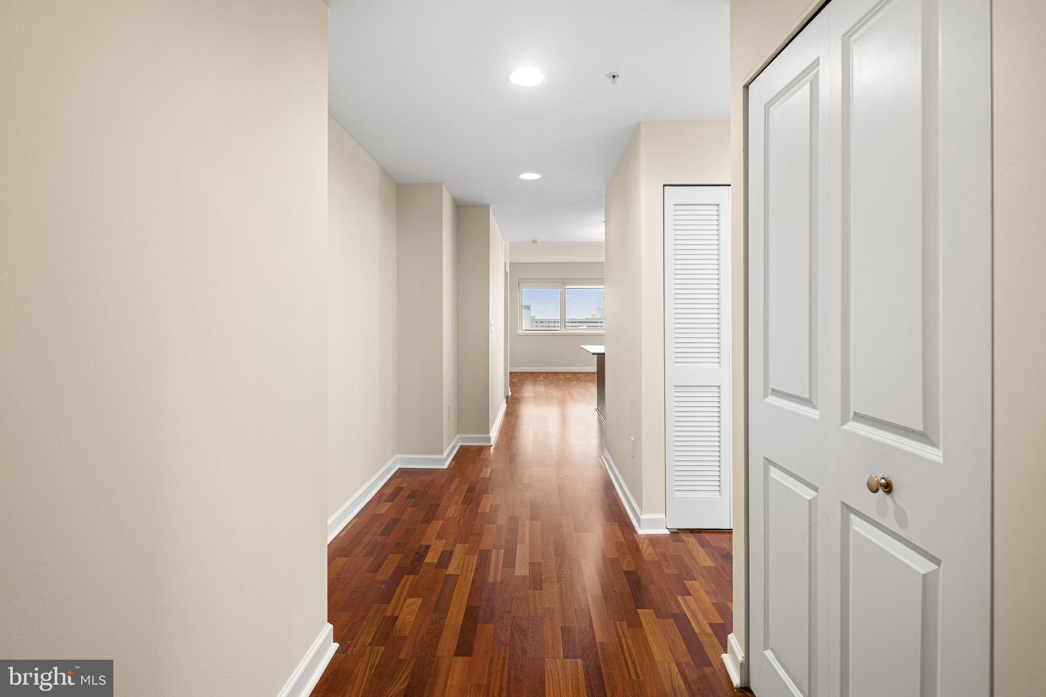 901 N PENN STREET F810