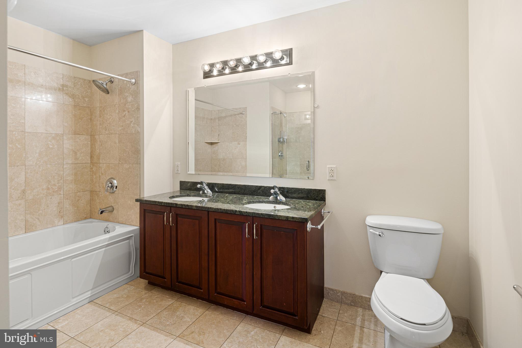 901 N PENN STREET F810