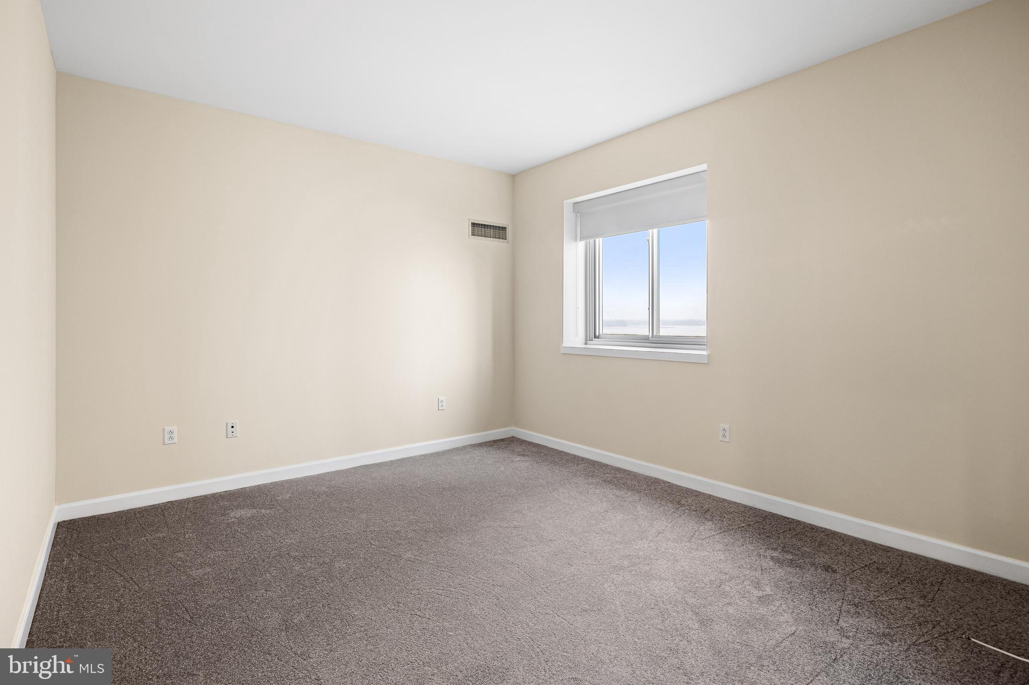 901 N PENN STREET F810