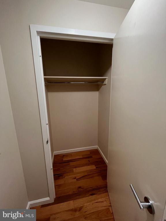 1425 LOCUST STREET 00 16B