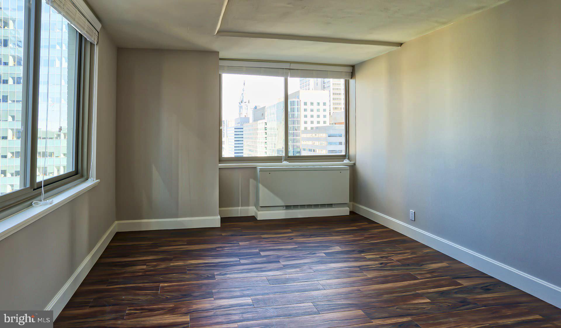 1815 JOHN F KENNEDY BOULEVARD 1B-1813A