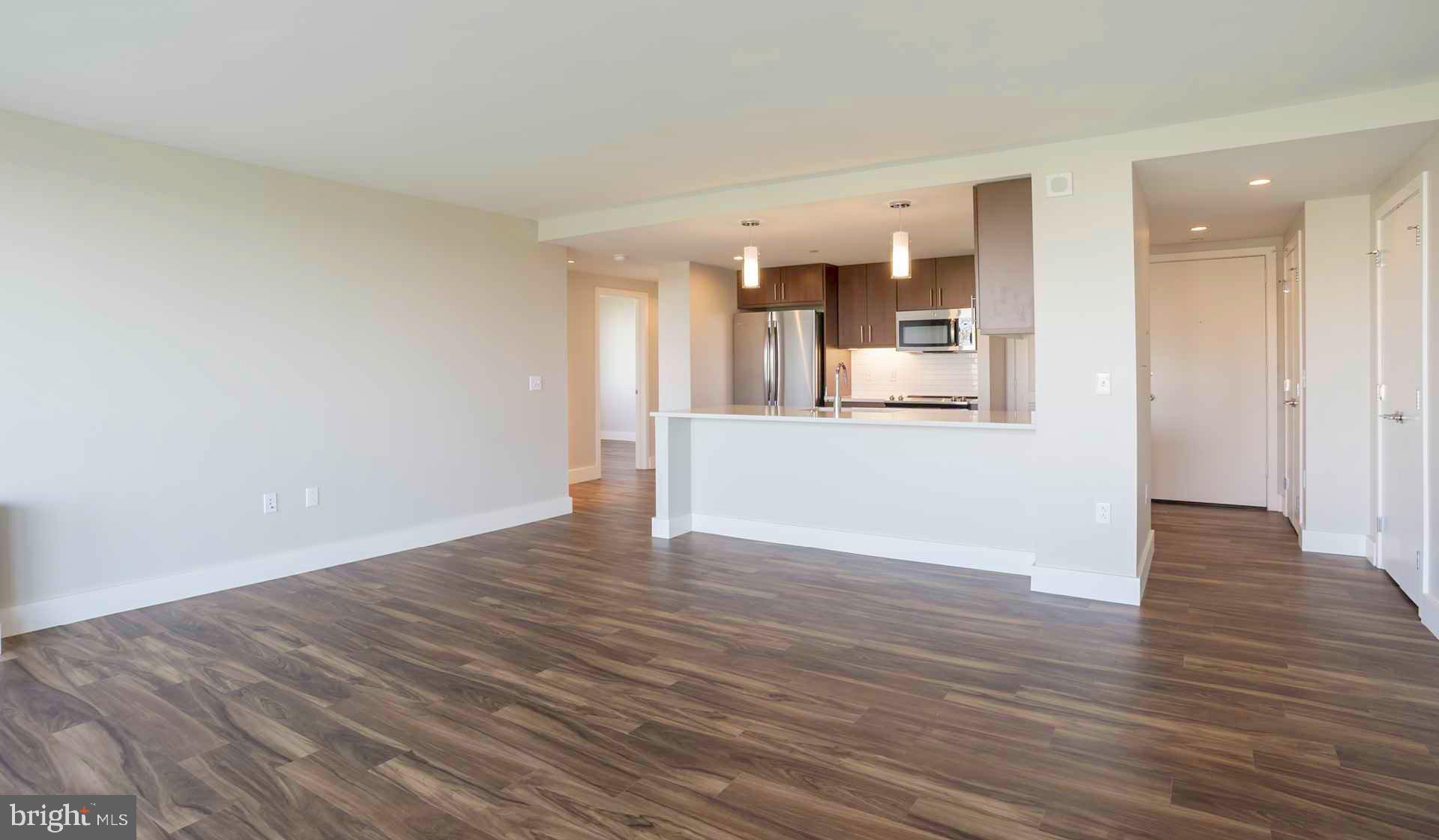 2200 BENJAMIN FRANKLIN PARKWAY 2B-E0106