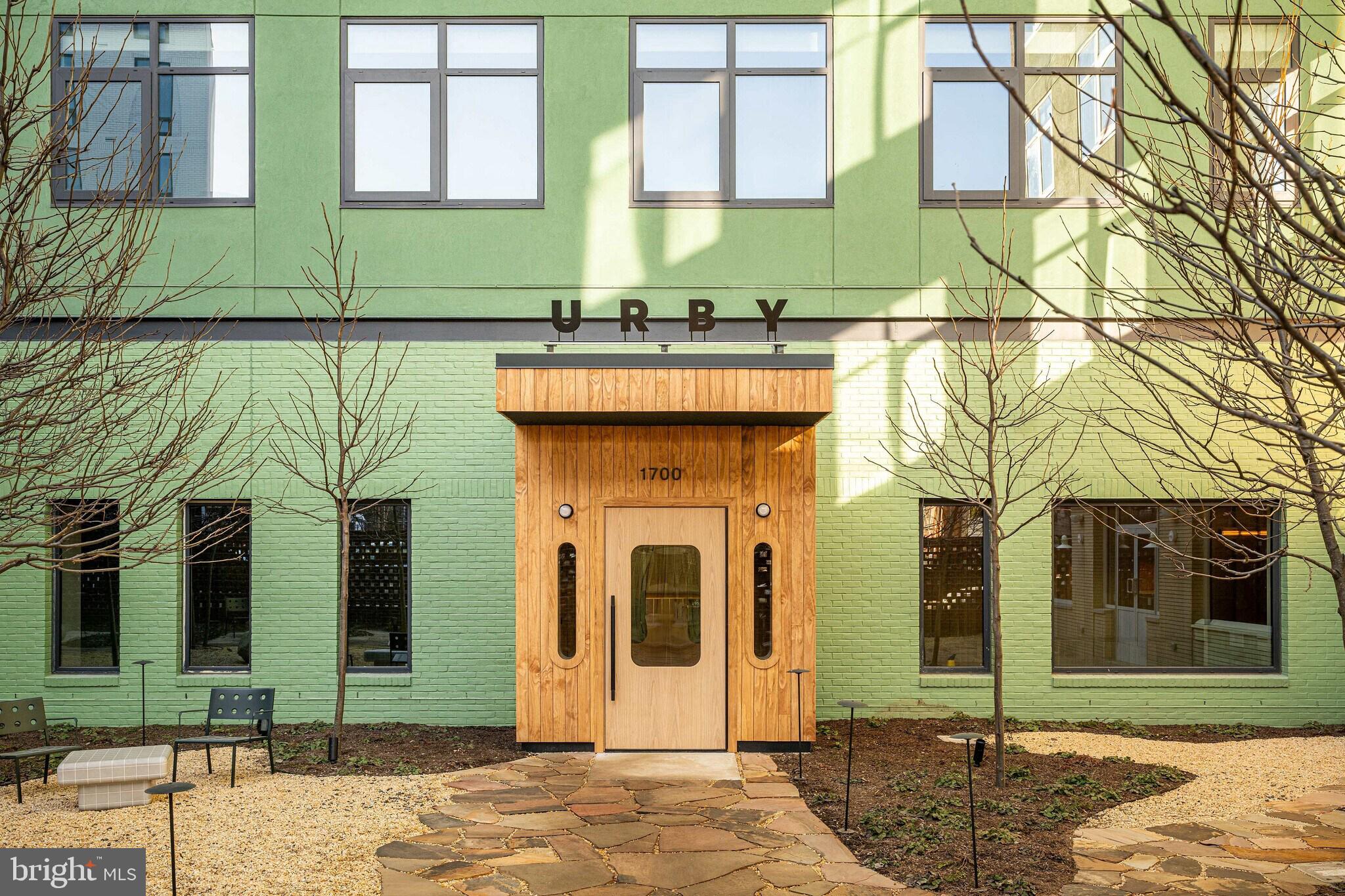 1700 N FRONT STREET 1B-319