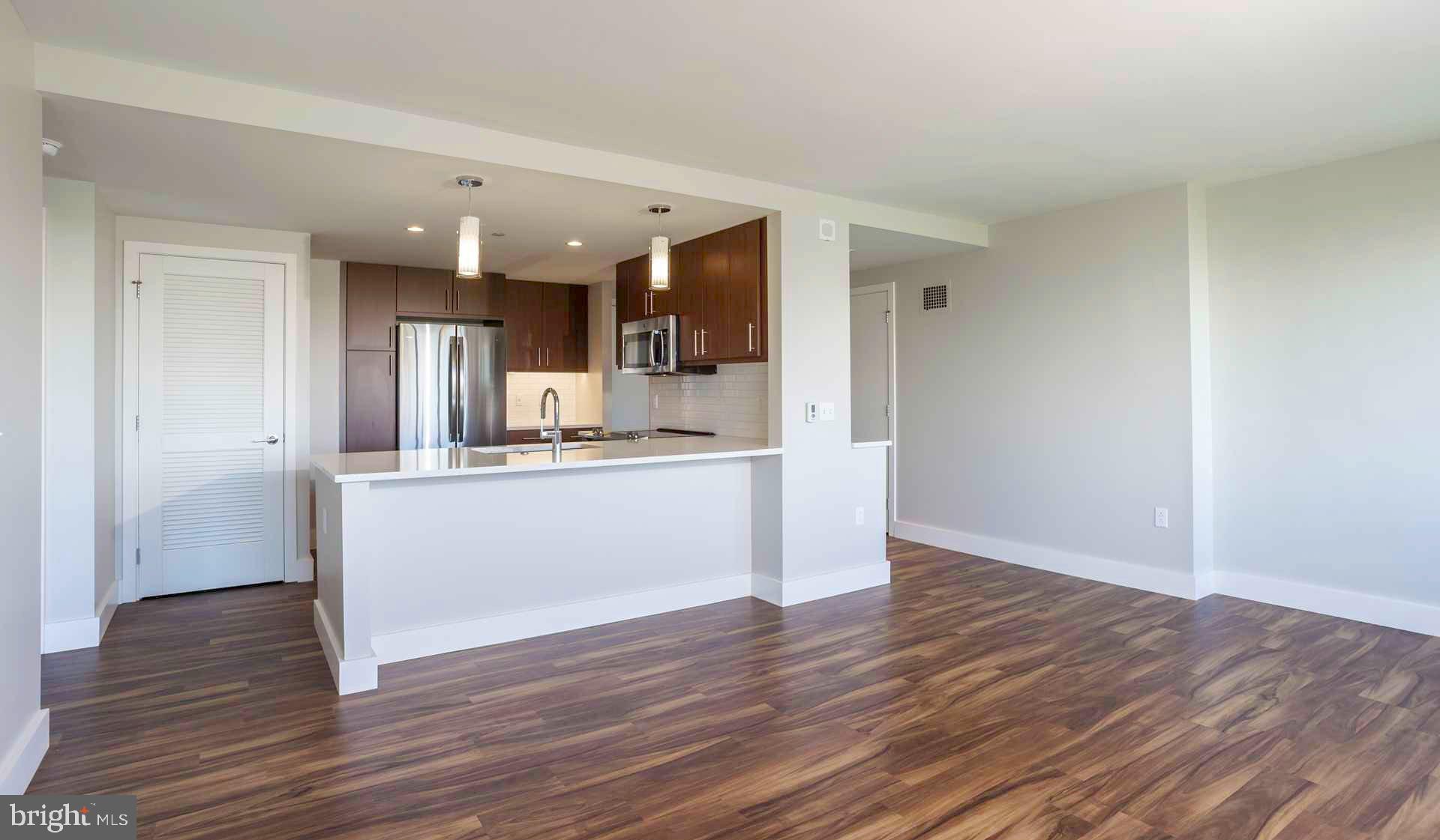 2200 BENJAMIN FRANKLIN PARKWAY 1B-E1506