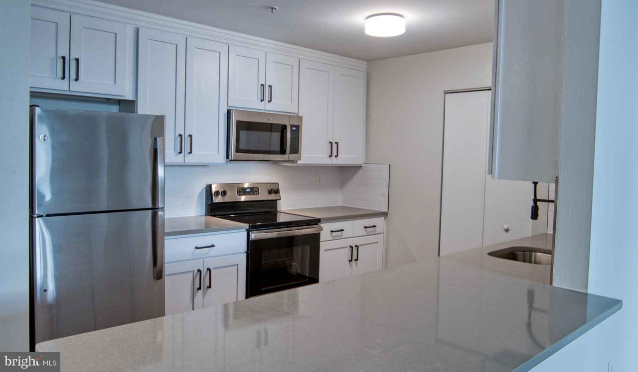 3131 WALNUT STREET 1B-356