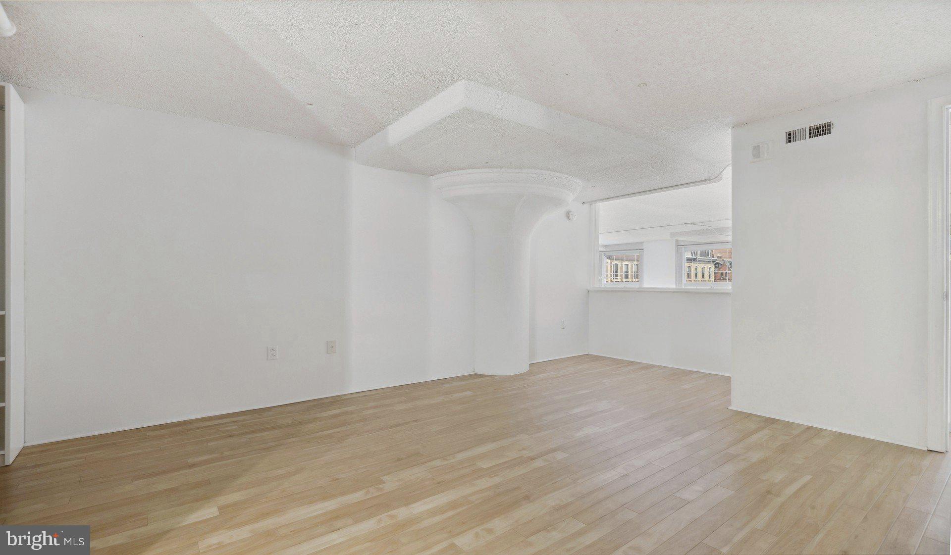2300 WALNUT STREET 502