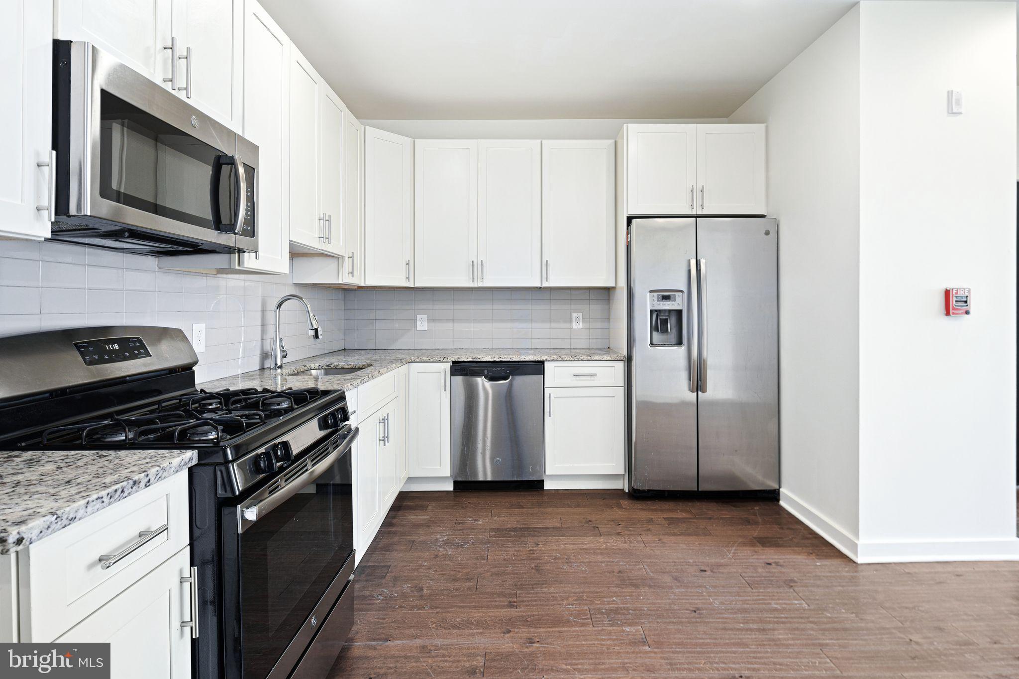 1839 N 6TH STREET 00 2