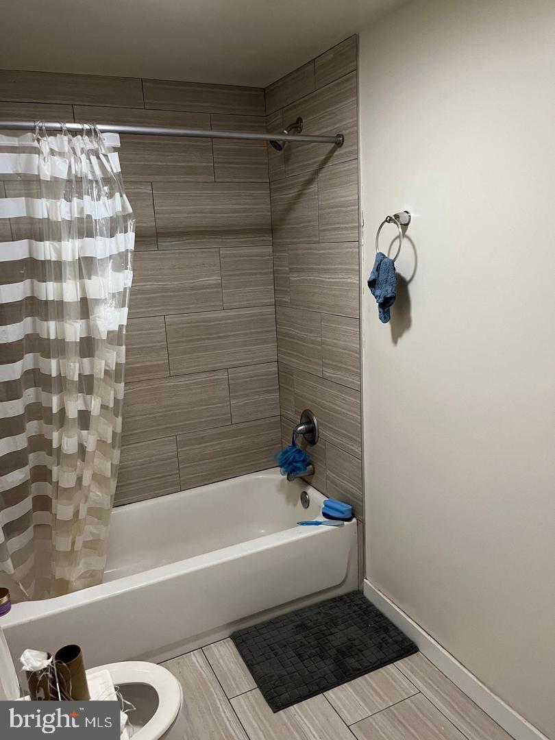 416 N WIOTA STREET 18 UNIT 1