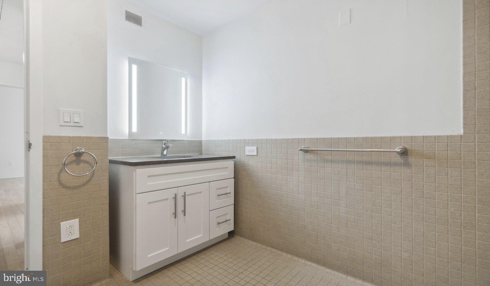 2300 WALNUT STREET 622