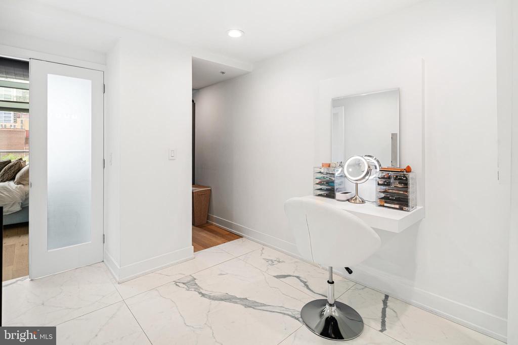 1352 SOUTH STREET 500