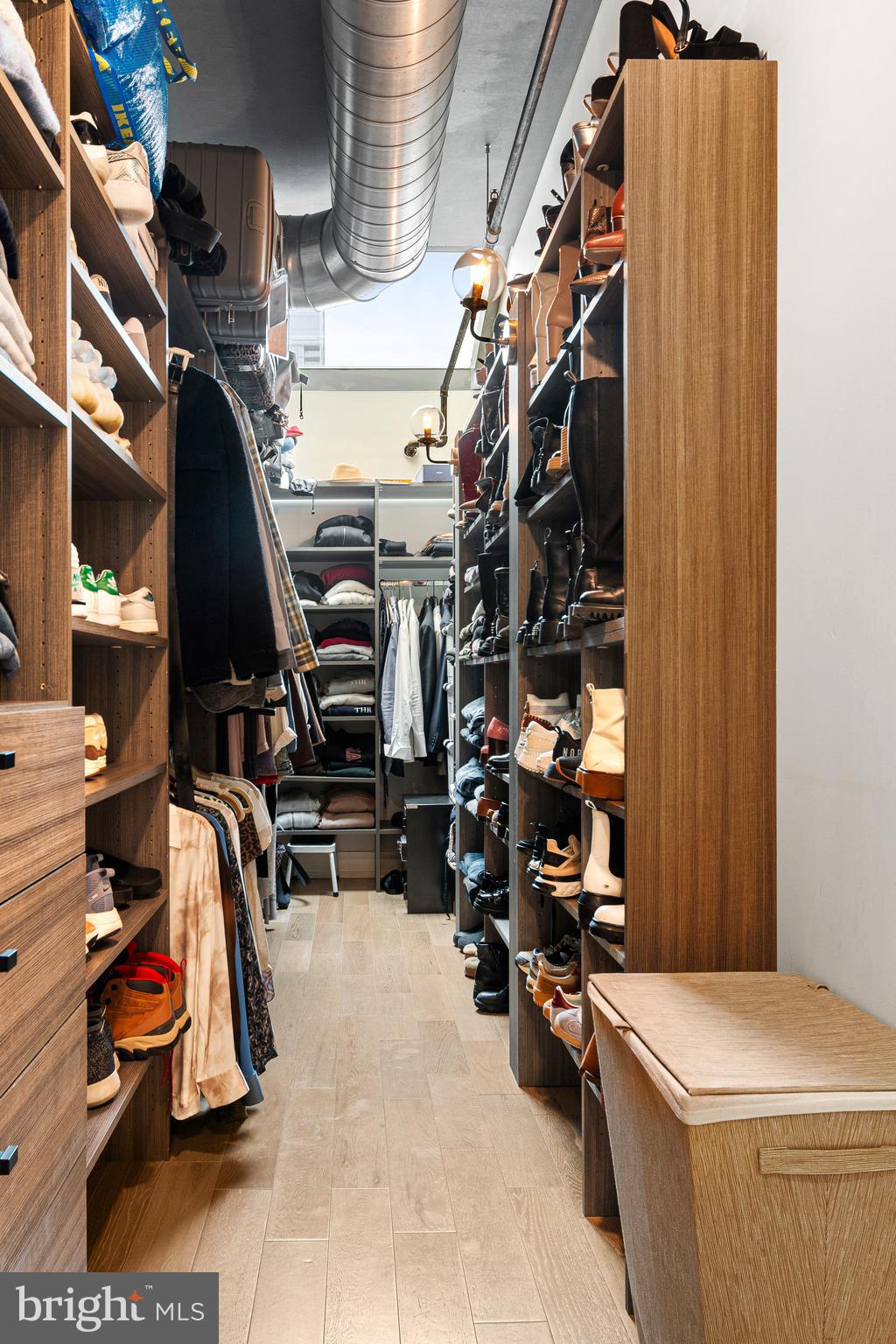 1352 SOUTH STREET 00 500