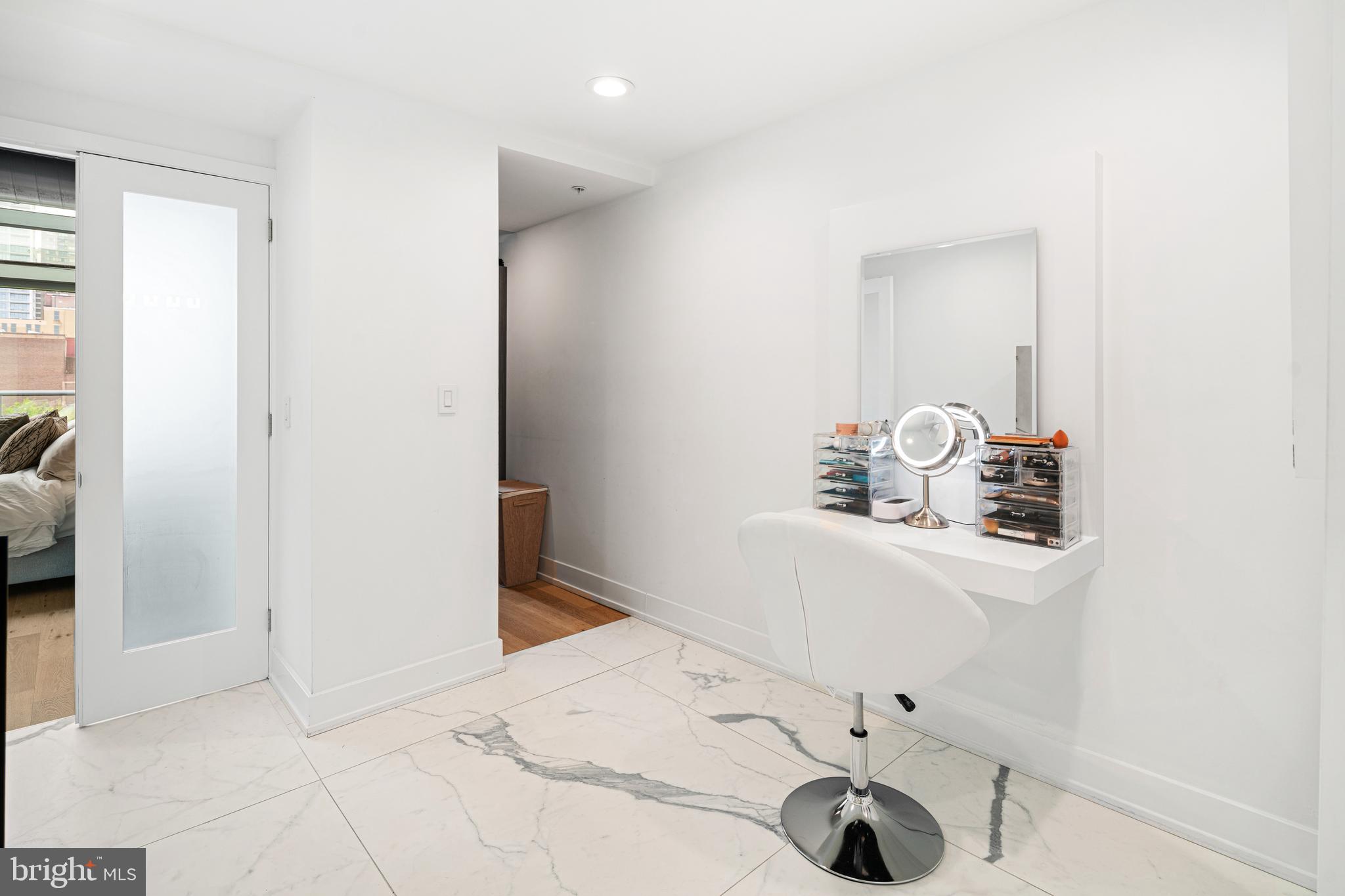 1352 SOUTH STREET 00 500