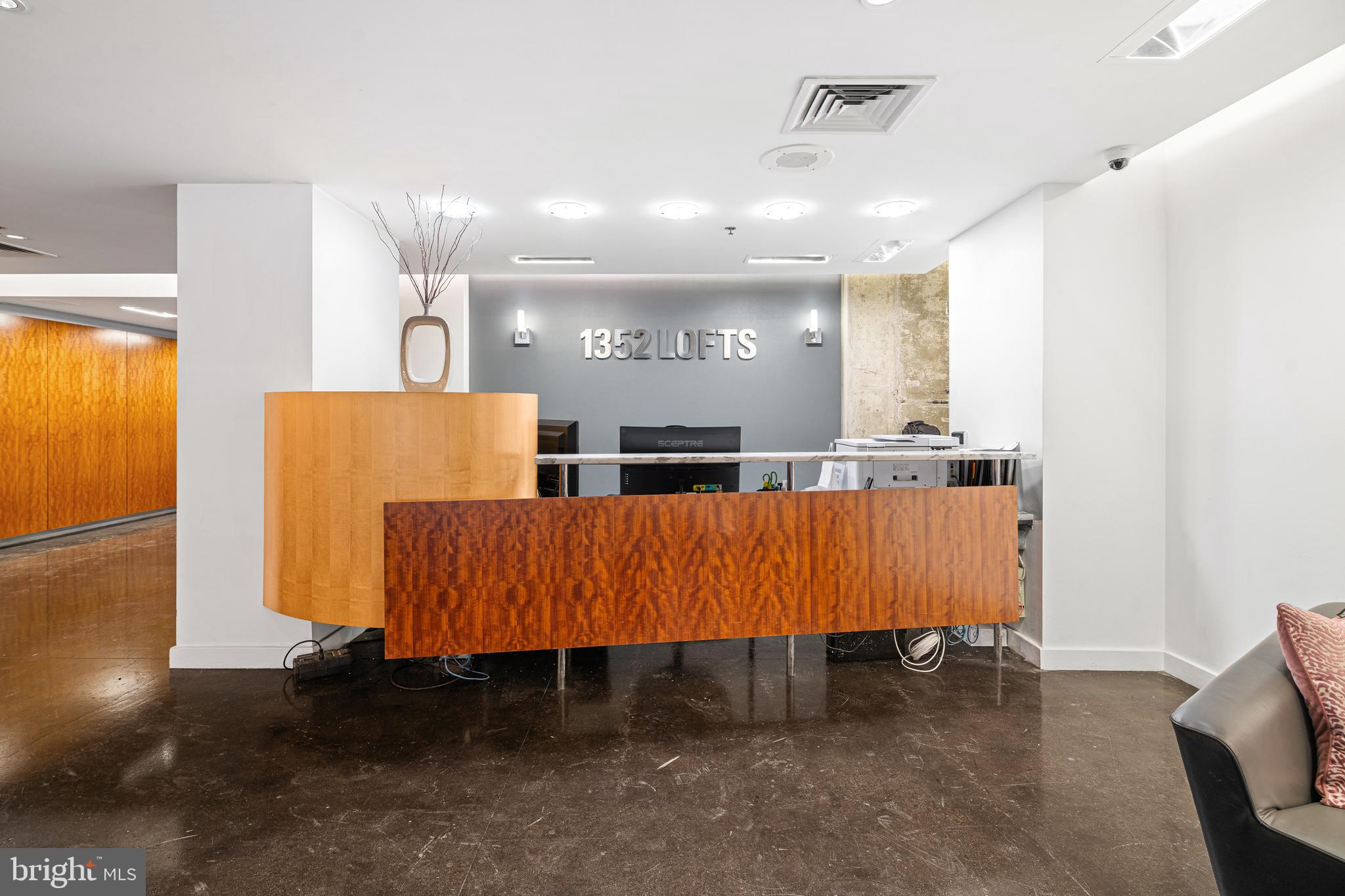 1352 SOUTH STREET 00 500