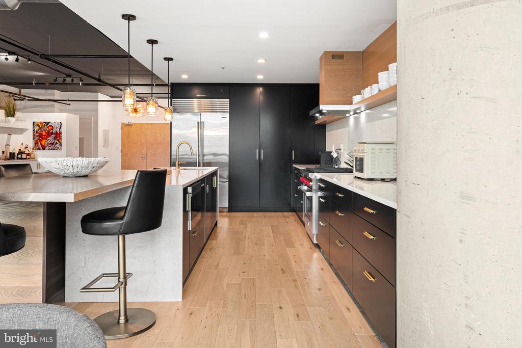 1352 SOUTH STREET 500