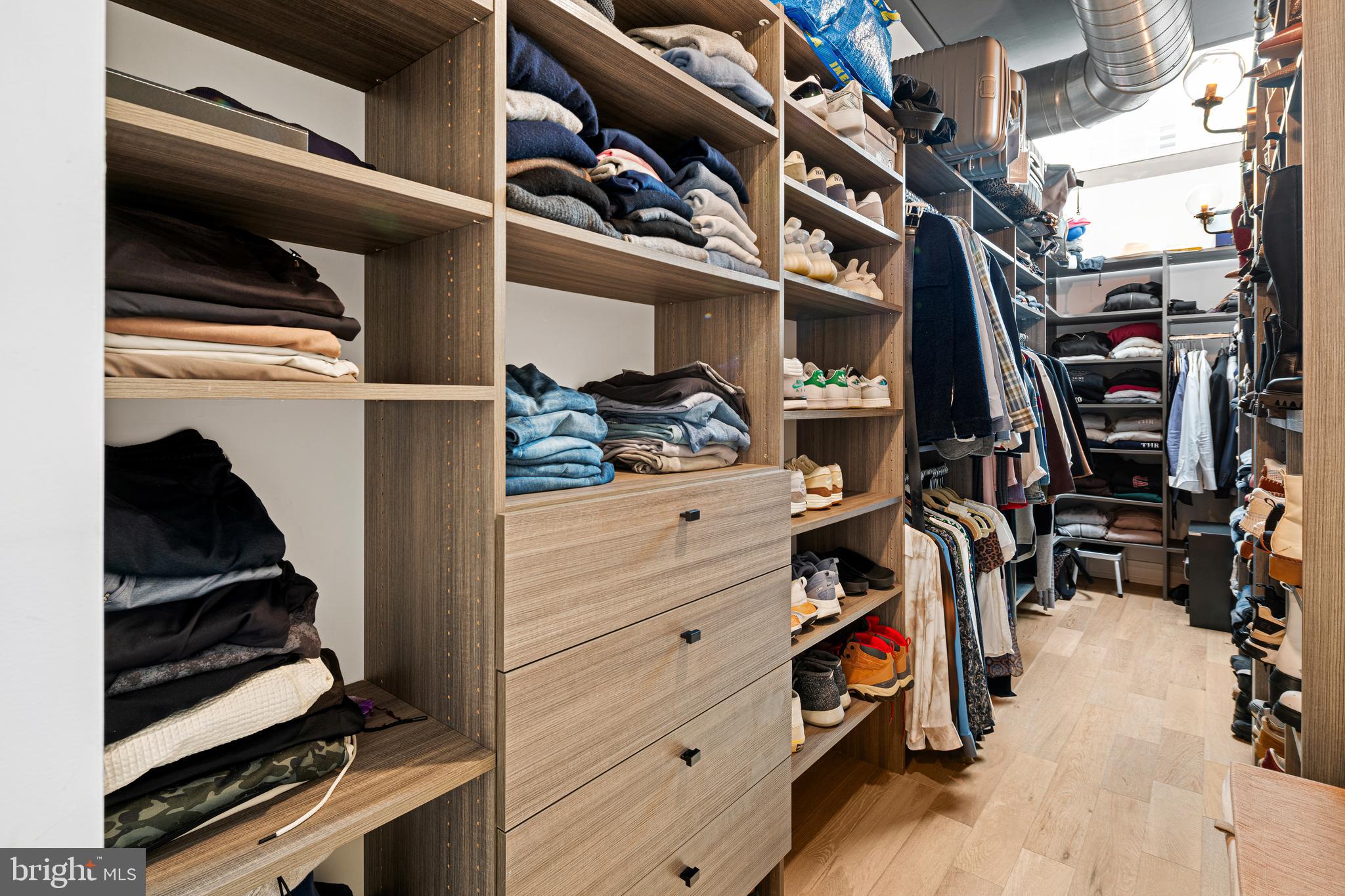 1352 SOUTH STREET 00 500