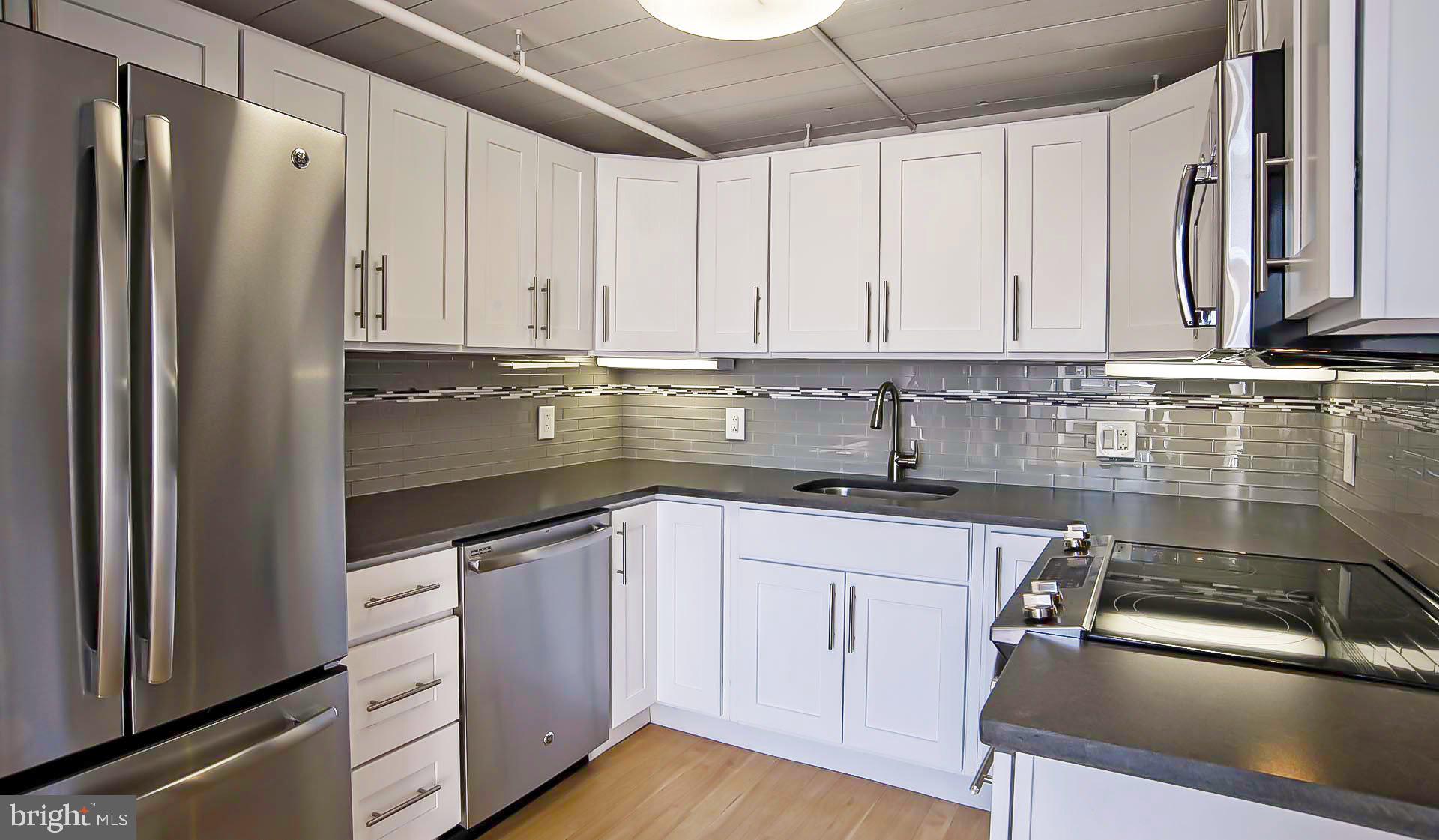 2300 WALNUT STREET 321