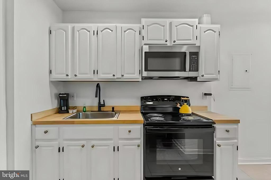 207 N 63RD STREET