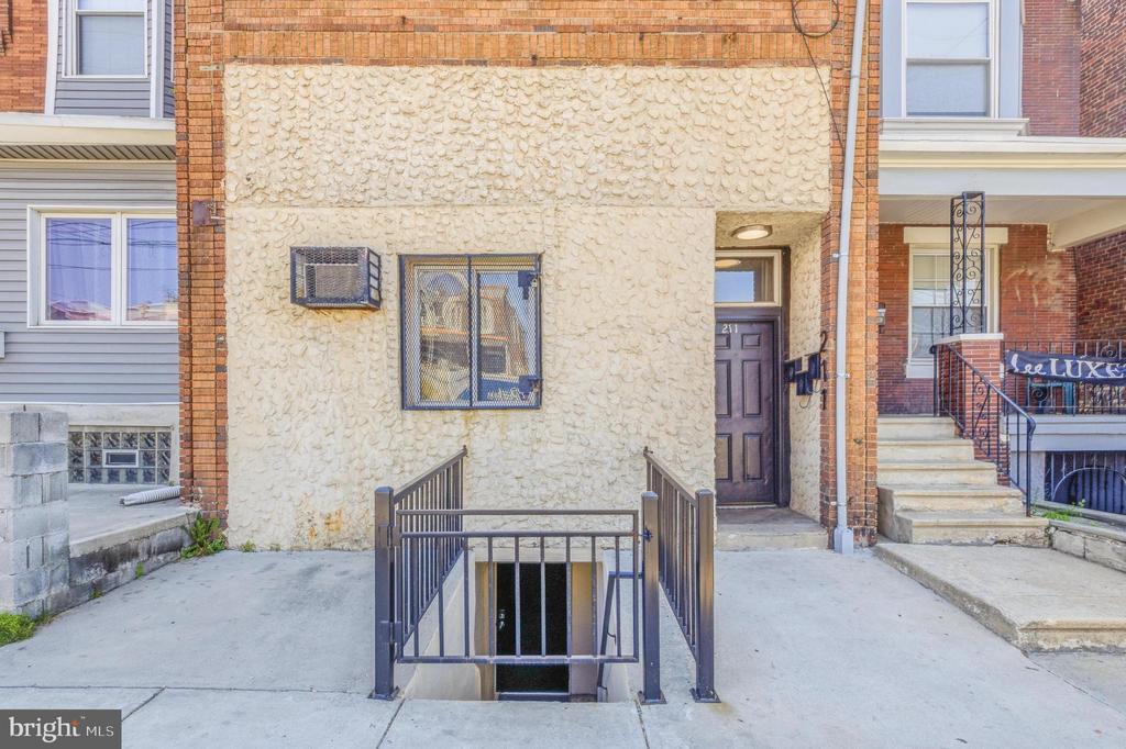 211 N 63RD STREET