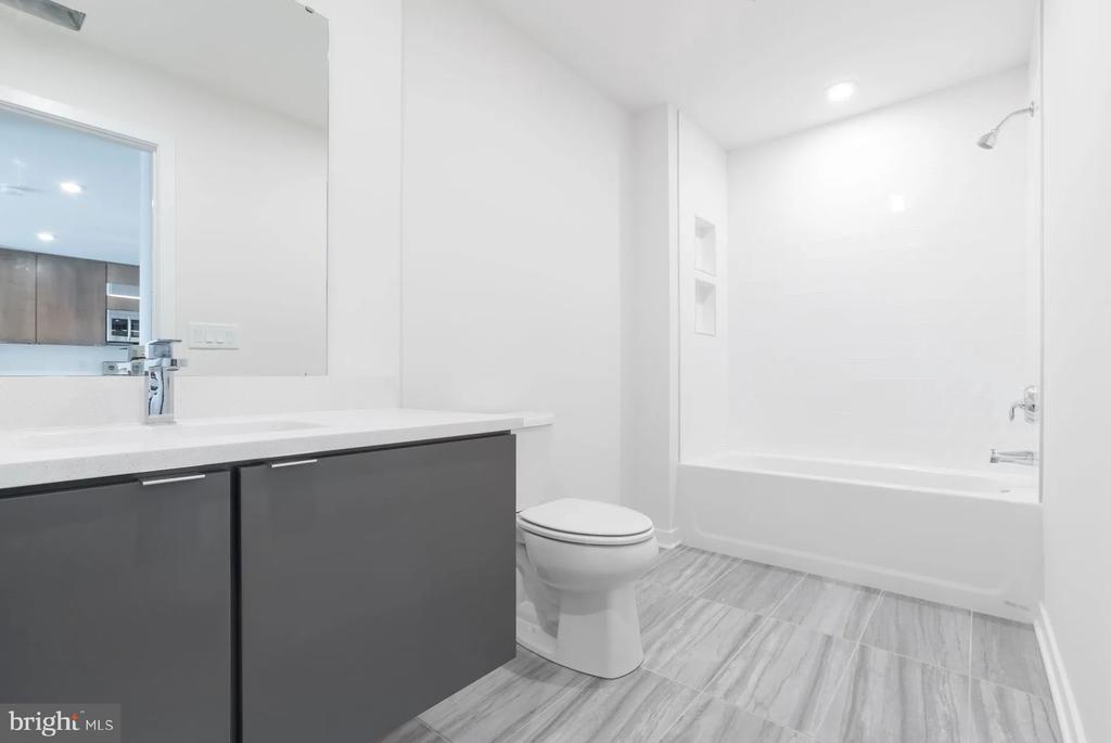 2501 WASHINGTON AVENUE 2B-416