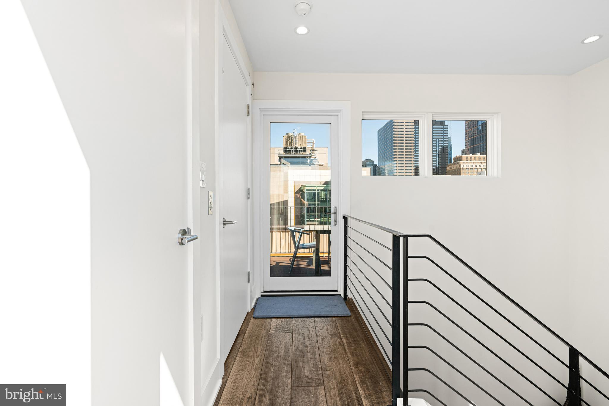 212 N 21ST STREET 1