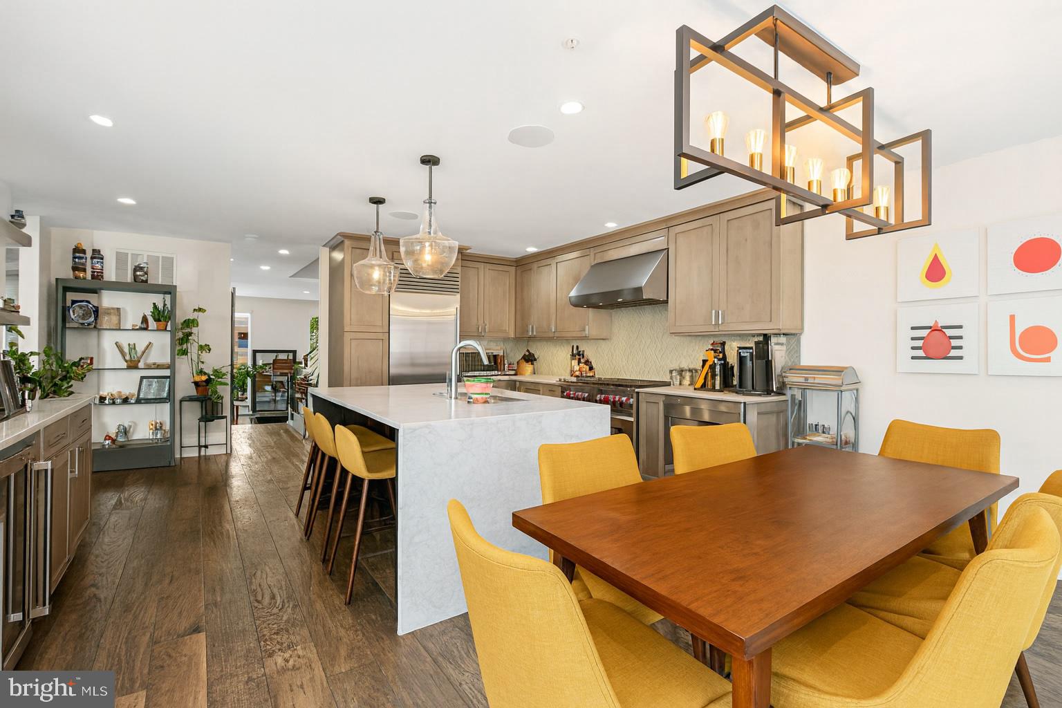 212 N 21ST STREET 1