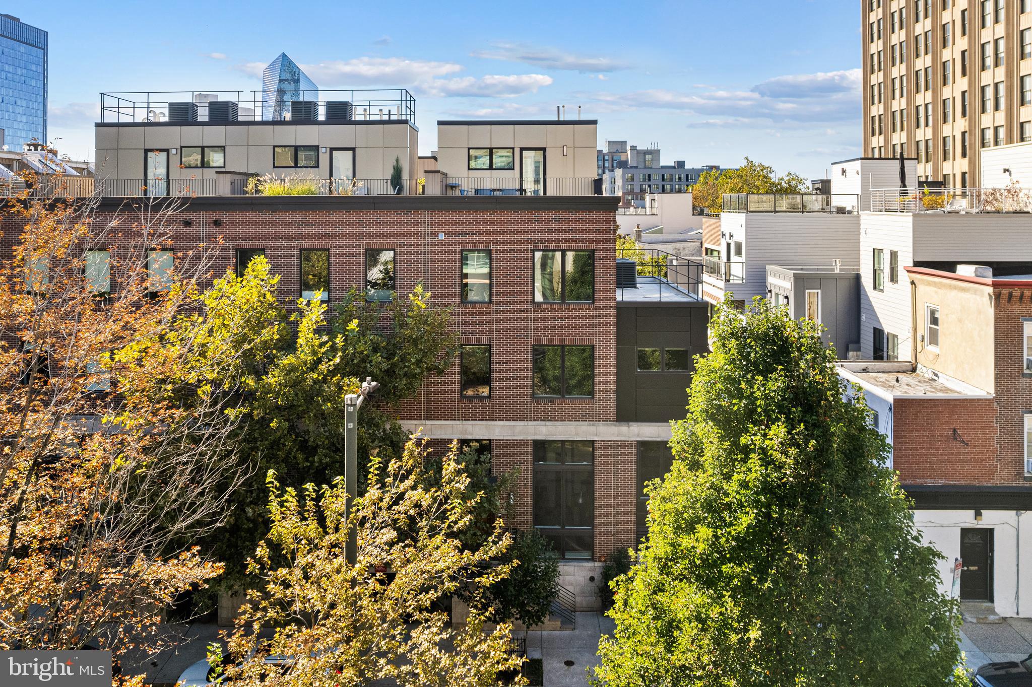 212 N 21ST STREET 1