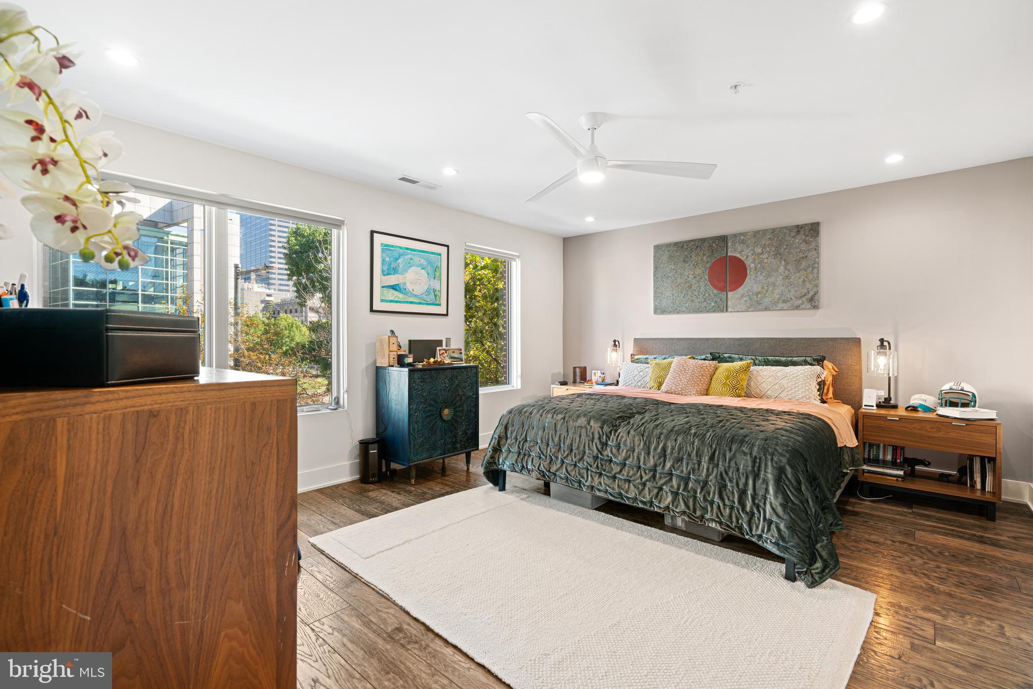 212 N 21ST STREET 1