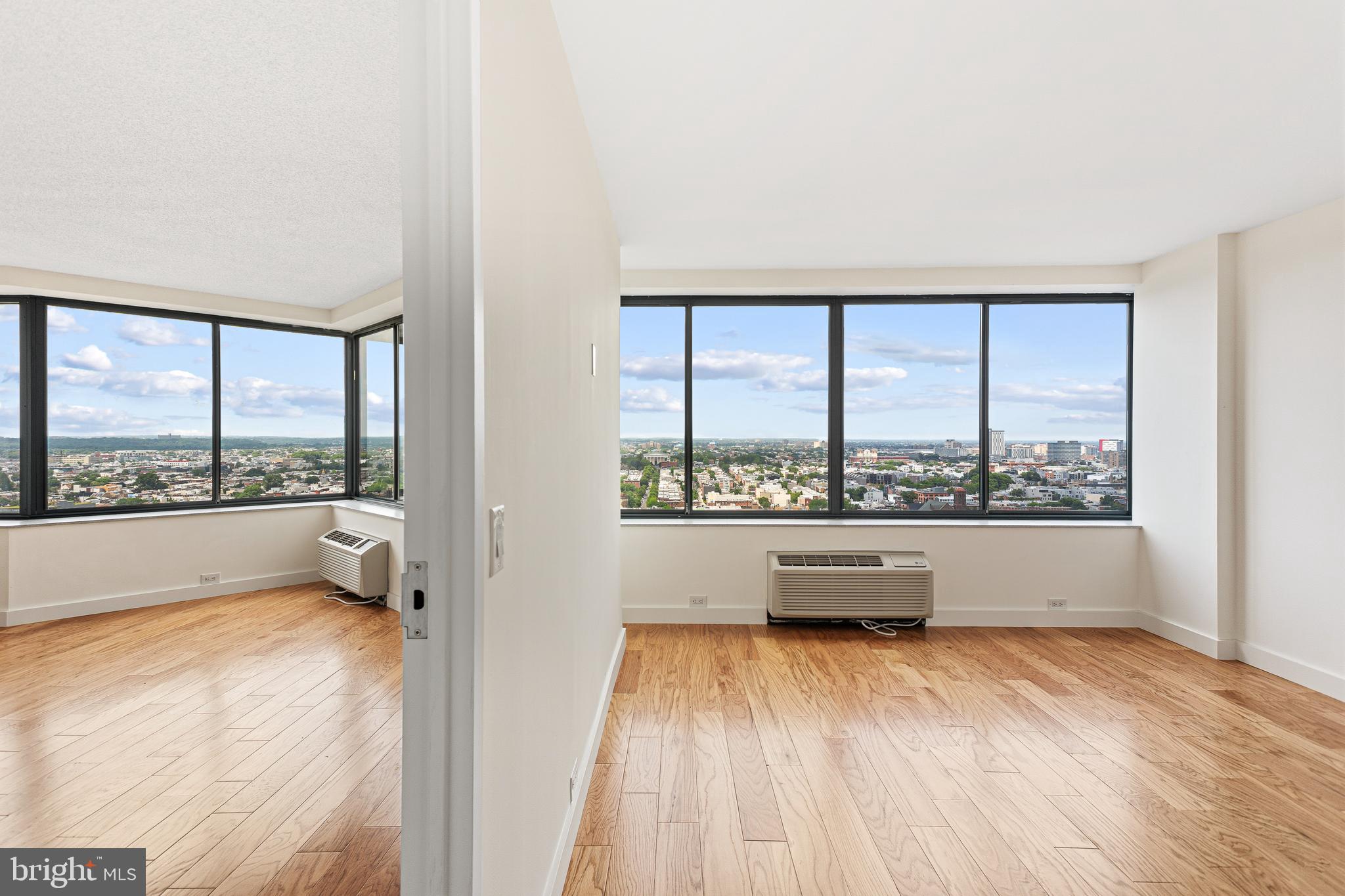 2001 HAMILTON STREET 00 P501