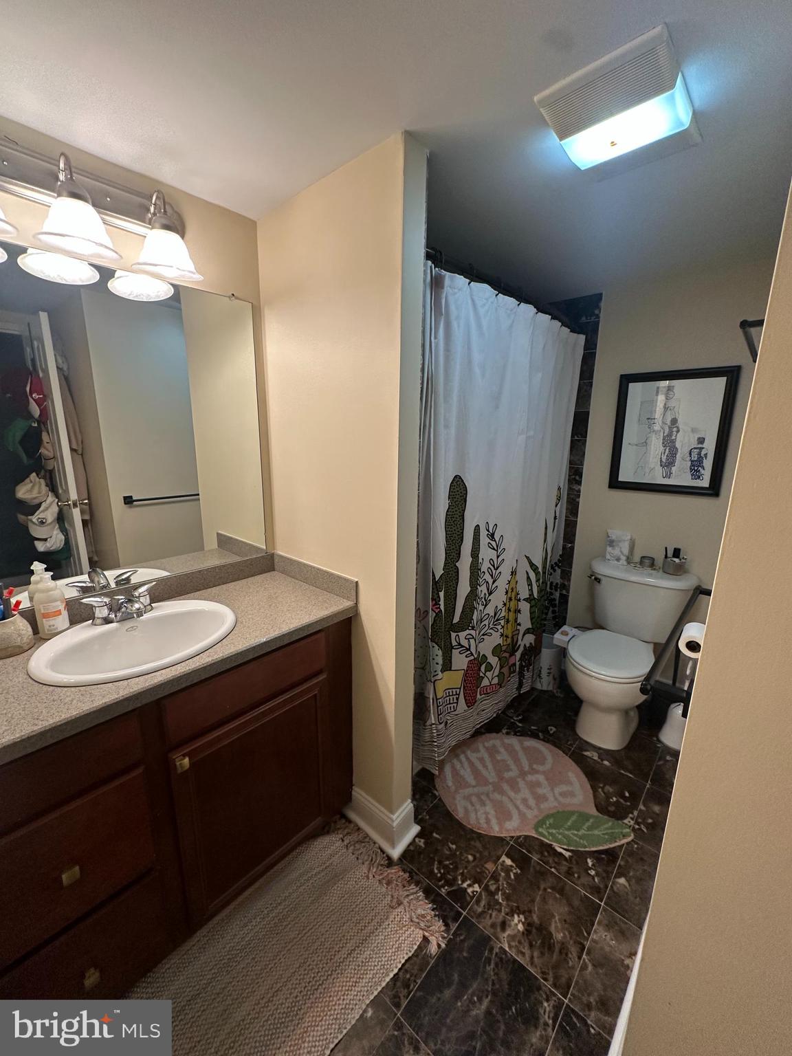 2001 HAMILTON STREET 00 1525
