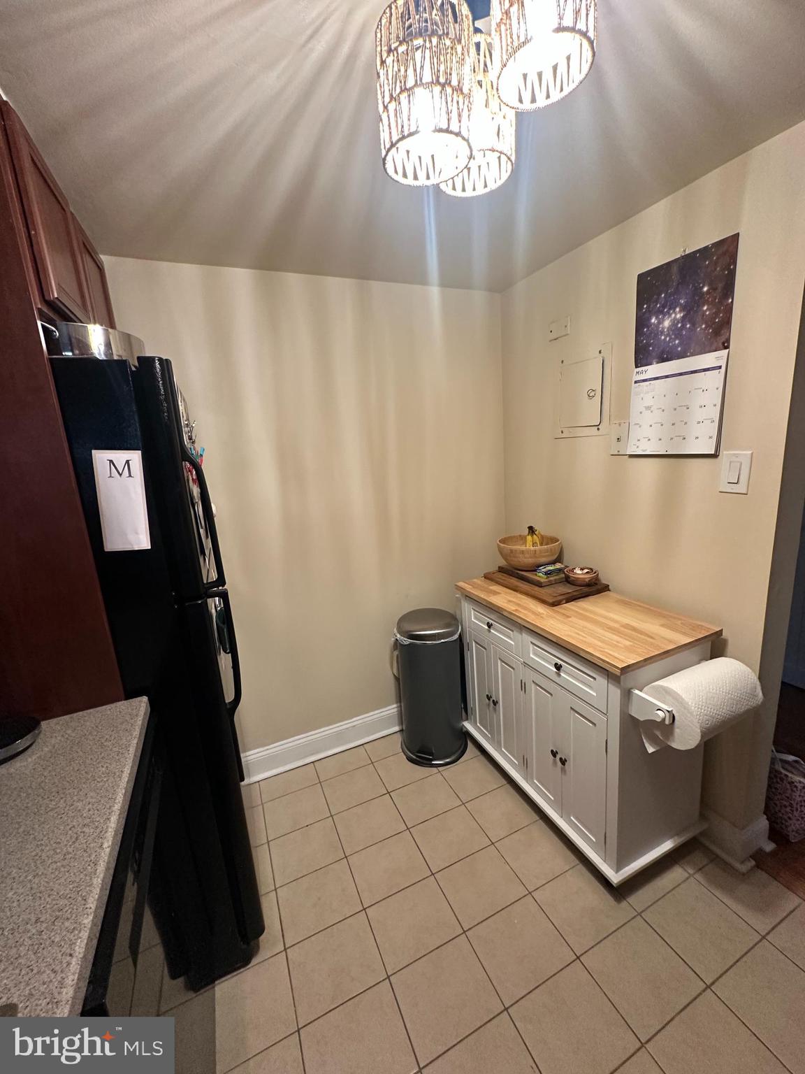 2001 HAMILTON STREET 00 1525