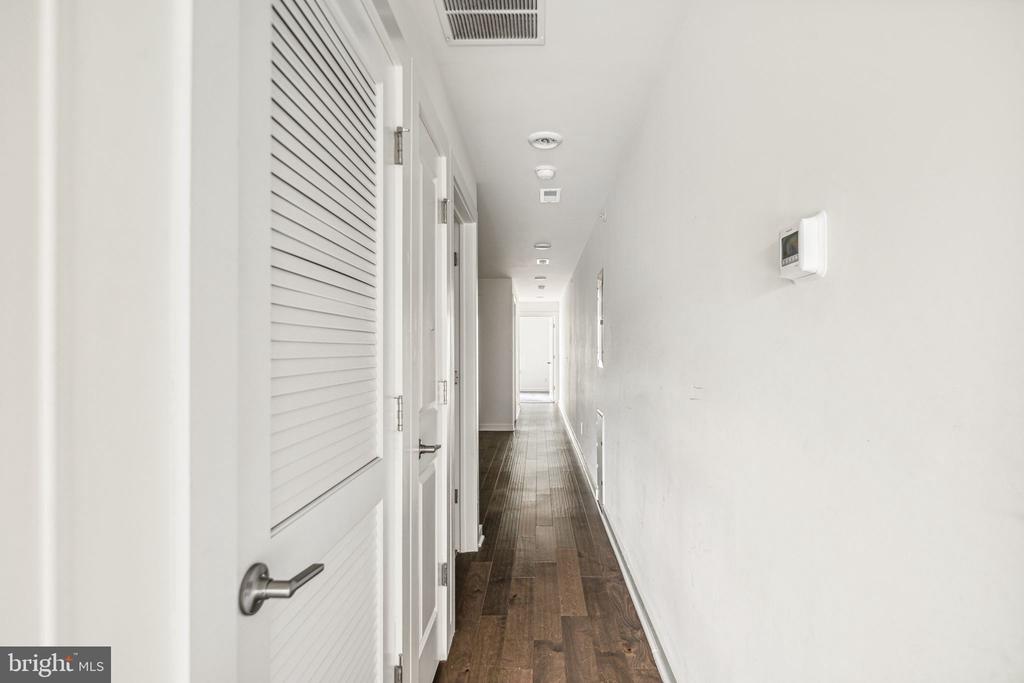 1843 N 6TH STREET Unit: 10