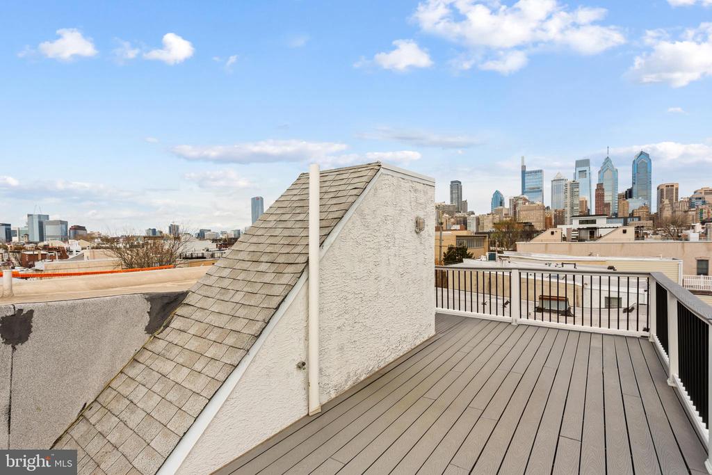 1641 CHRISTIAN STREET Unit: 3