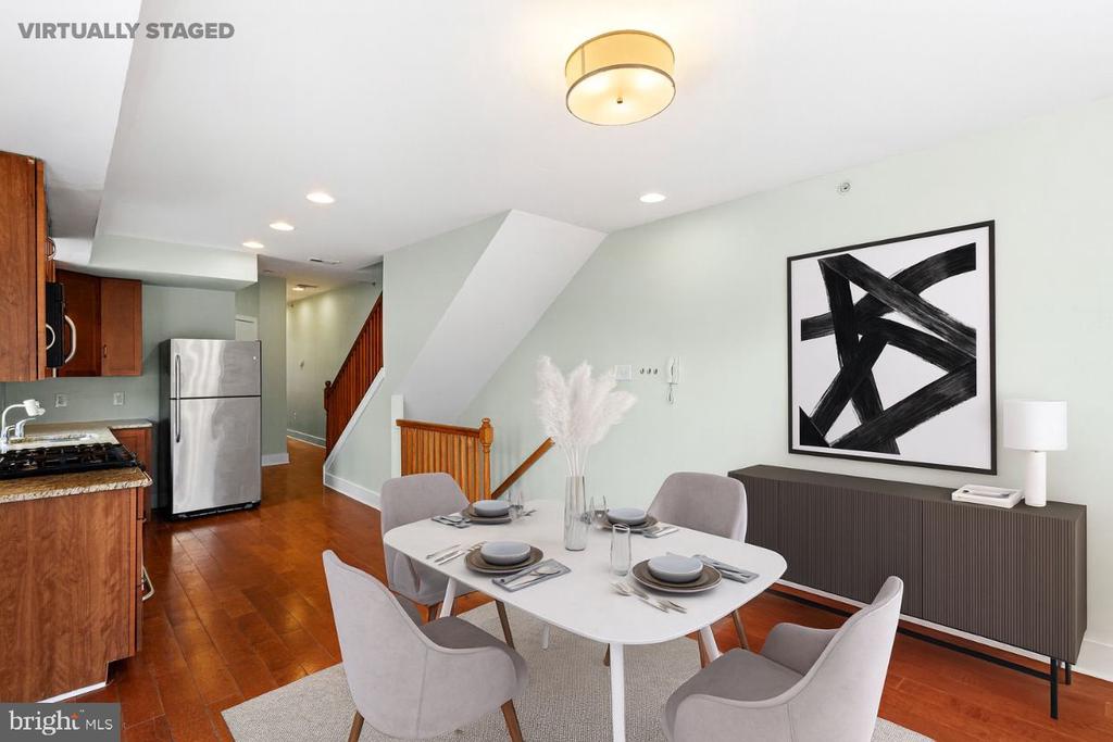 1641 CHRISTIAN STREET Unit: 3