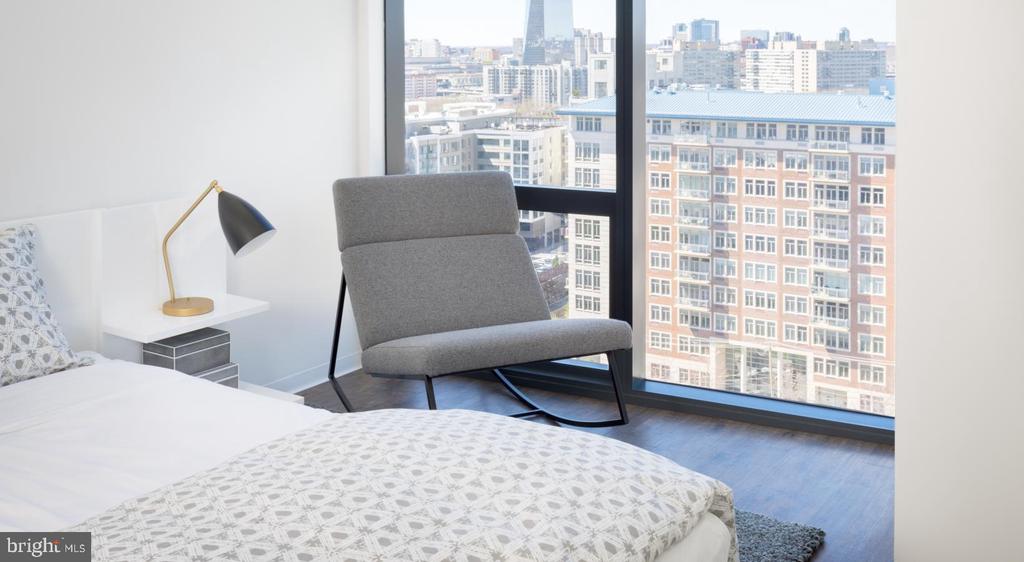 450 N 18TH STREET Unit: 1101