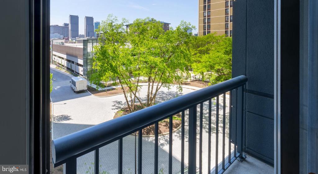450 N 18TH STREET Unit: 1101