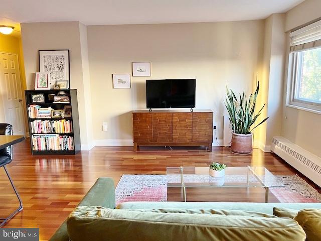 2101 CHESTNUT STREET Unit: 517