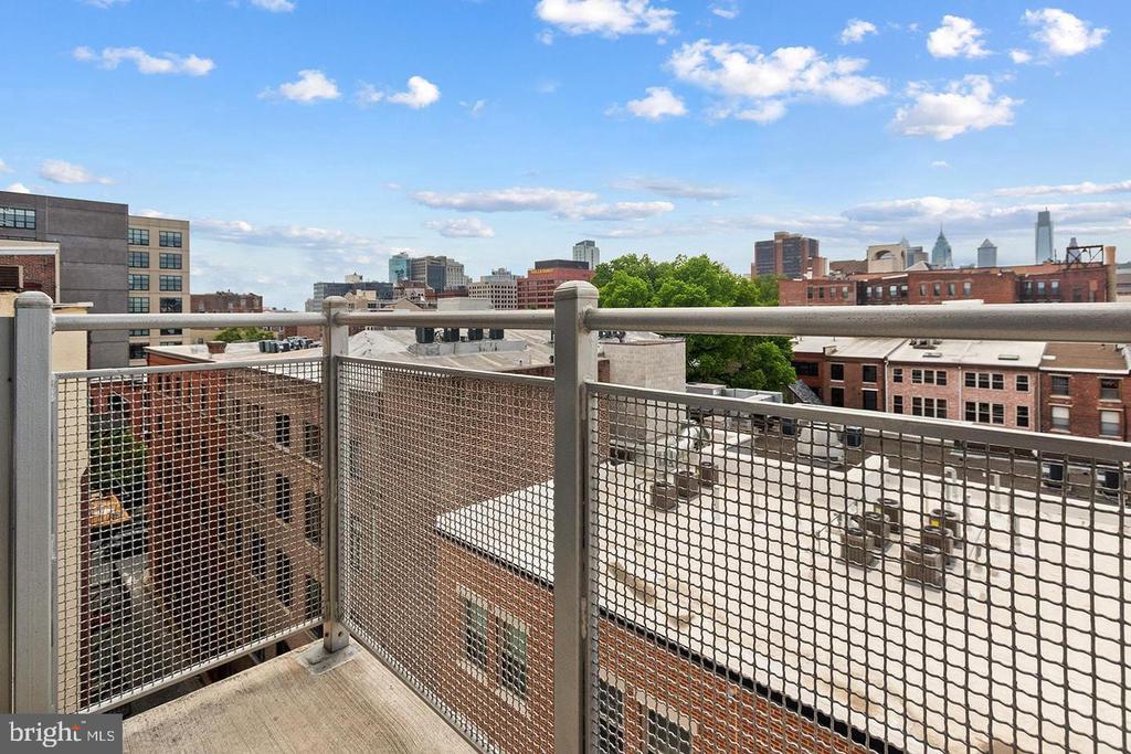 113 N BREAD STREET Unit: 3H6